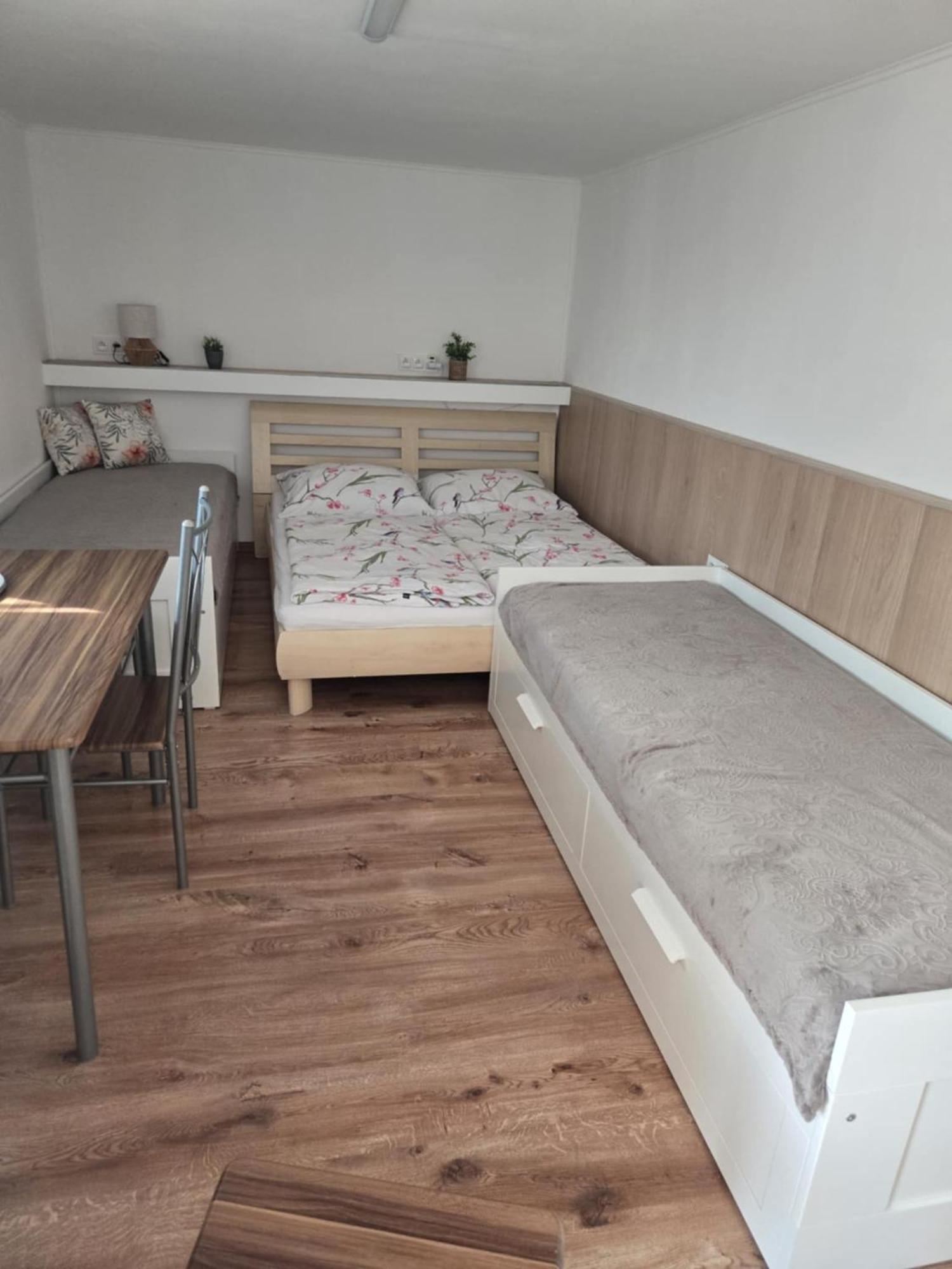 Melanie apartman Veľký Meder Zewnętrze zdjęcie